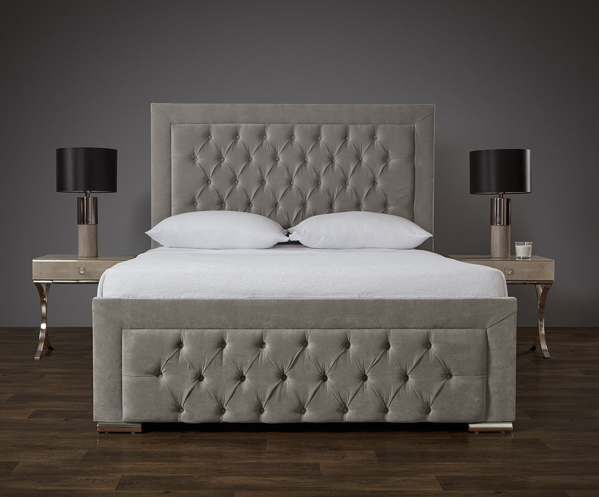 Roselyn Bed